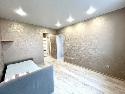 1-к квартира, 6/25 эт., 27м²