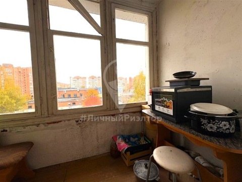 4-к квартира, 4/10 эт., 96м²