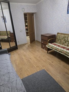 2-к квартира, 3/10 эт., 79м²